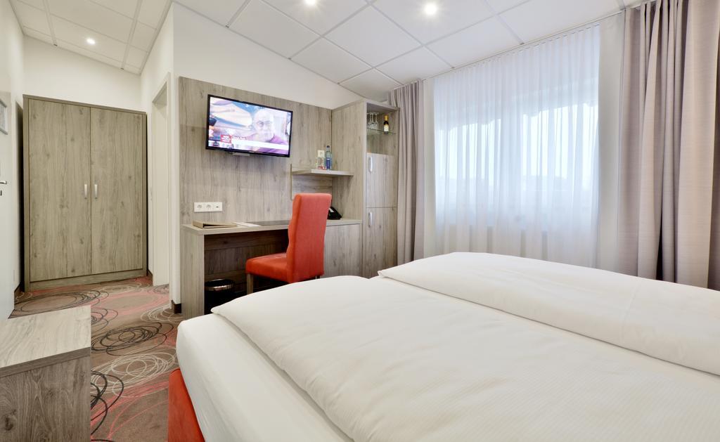 Hotel Engelhorn Λάιμεν Εξωτερικό φωτογραφία