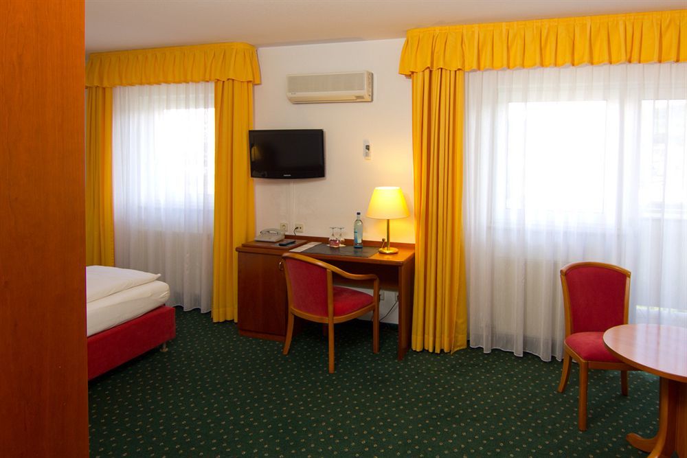 Hotel Engelhorn Λάιμεν Εξωτερικό φωτογραφία